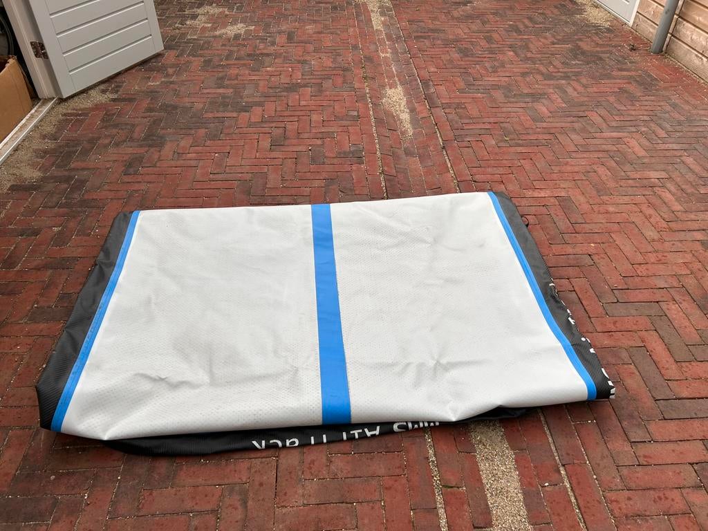 MMS Airtrack turnmat 4 meter lang, Sport en Fitness, Turnen, Kindermaat 122 t/m 140, Ophalen, Zo goed als nieuw, Materiaal