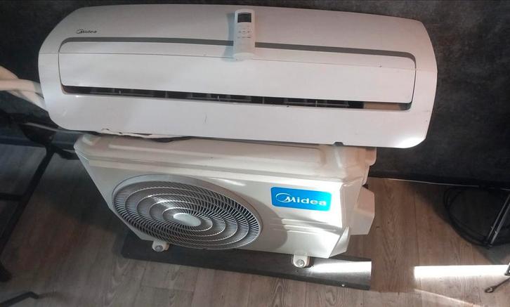 Midea Airco Split Unit (Goed Koel), Witgoed en Apparatuur, Airco's, Zo goed als nieuw, Wandairco, 100 m³ of groter, 3 snelheden of meer