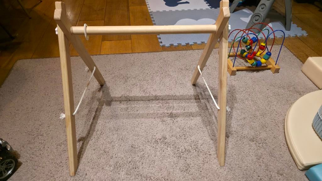 Houten babygym standaard (excl. speelgoed) - beschadigd, Ophalen, Gebruikt, Babygym
