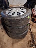 Banden met velgen en wieldoppen voor Renault Traffic, Ophalen of Verzenden