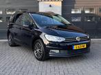 Volkswagen Touran 1.4 TSI Highline 7p, Trekhaak, Led, Stoelv, Stof, 4 cilinders, 150 pk, 7 stoelen