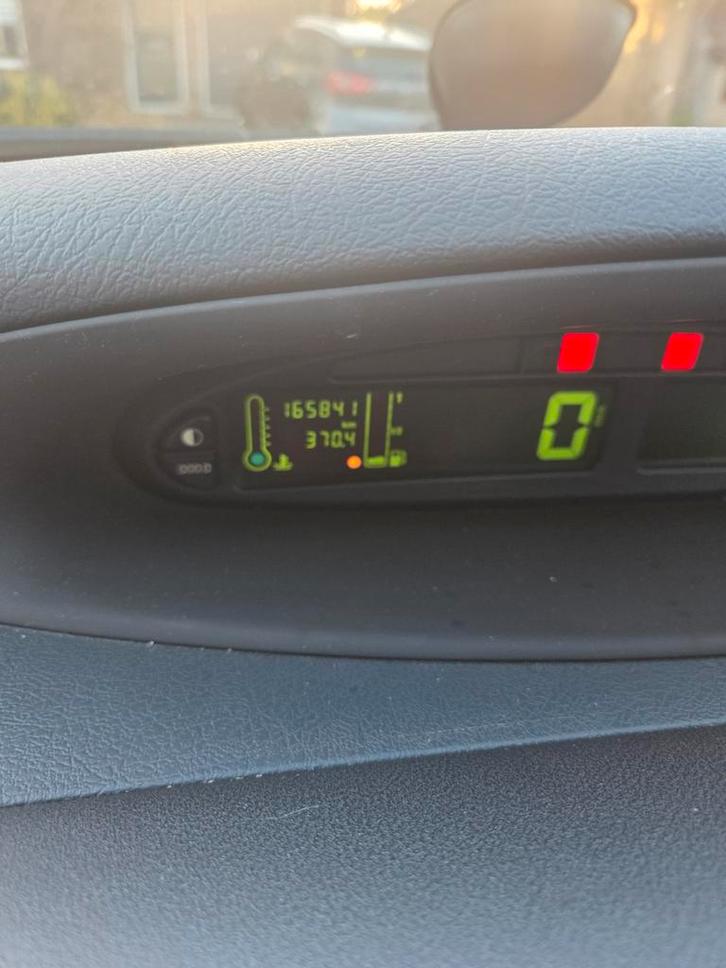 Nette citroen xsara Picasso, Auto's, Citroën, Particulier, Xsara, Benzine, MPV, Handgeschakeld, Overige kleuren, Grijs, Stof, Voorwielaandrijving