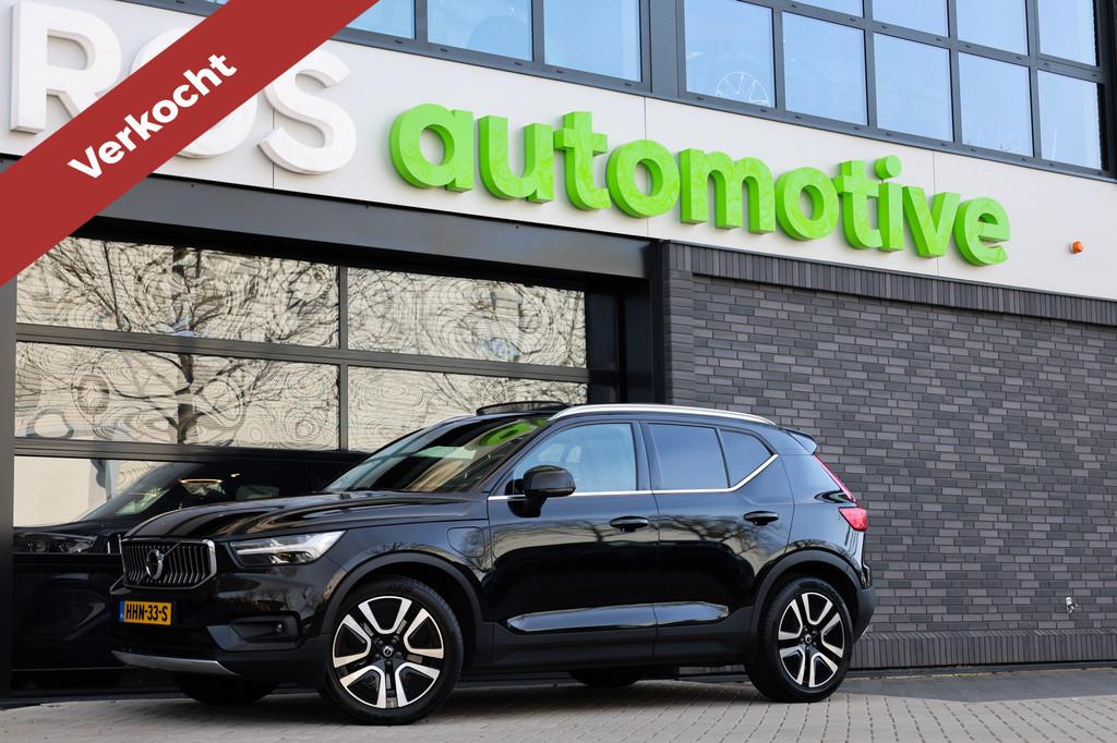 Volvo XC40 1.5 T5 Recharge R-Design | PANO | H&K | MEMORY |, Zwart, Bedrijf, Hybride Elektrisch/Benzine, 3 cilinders