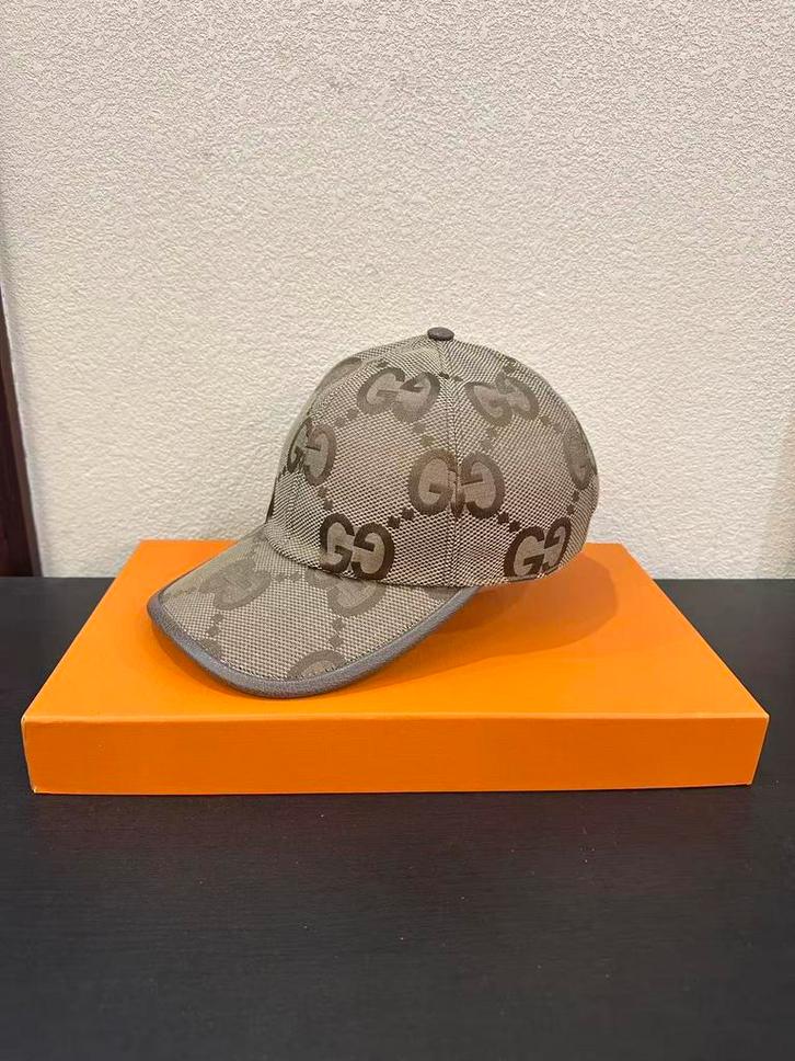 Gucci pet - Jumbo GG in 2 kleuren | inclusief dustbag, Kleding | Heren, Hoeden en Petten, Zo goed als nieuw, Ophalen of Verzenden