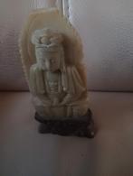 Jade Aziatisch beeldje op sokkel, Ophalen of Verzenden