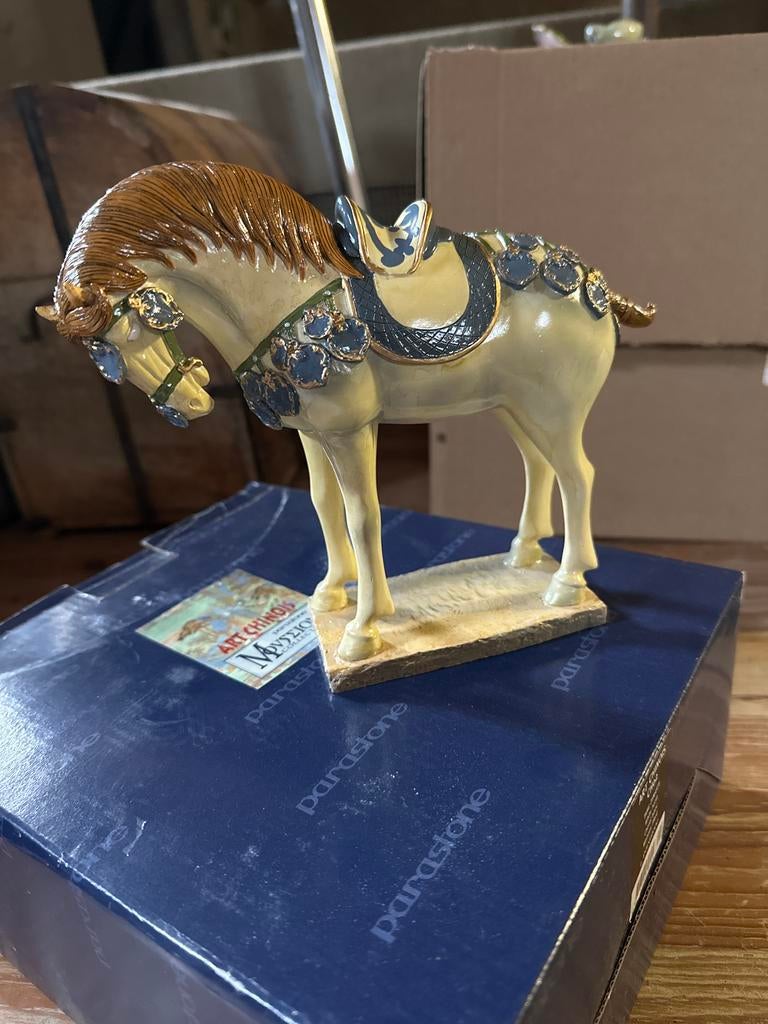 Parastone Art Chinois CHO2 Tang Dynasty Wit Paard, Verzamelen, Beelden en Beeldjes, Ophalen of Verzenden, Zo goed als nieuw, Dier