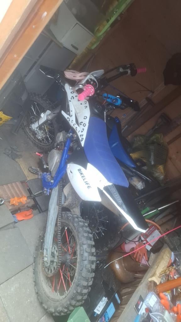 dirtbike 125cc, Fietsen en Brommers, Brommers | Crossbrommers, Zo goed als nieuw, Overige merken, Ophalen