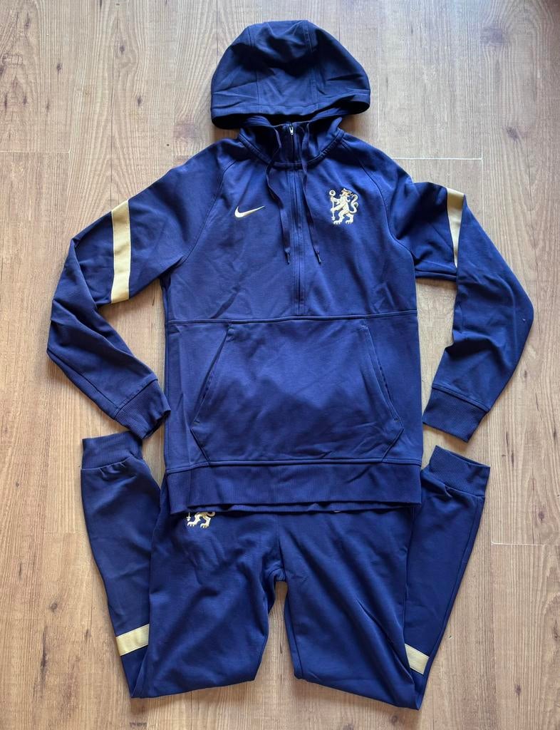 Nike Chelsea trainingspak joggingspak maat S, Ophalen of Verzenden, Zo goed als nieuw, Blauw, Voetbal