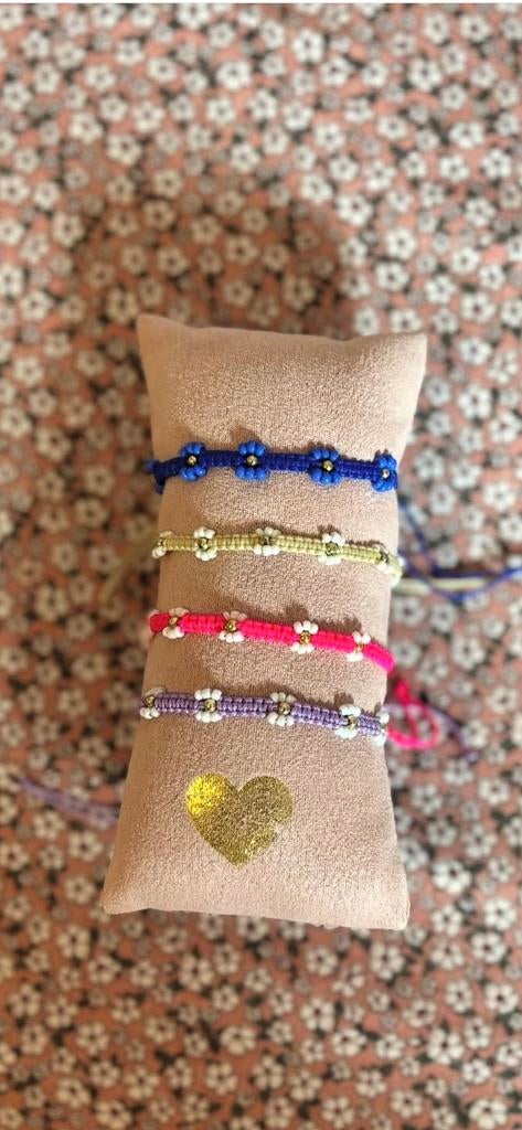 Geknoopte armbandjes, Ophalen of Verzenden, Zo goed als nieuw, Overige kleuren, Armband