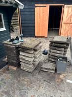 Gebruikte terrastegels / grindtegels GRATIS, Gebruikt, Ophalen of Verzenden, 10 m² of meer, Beton