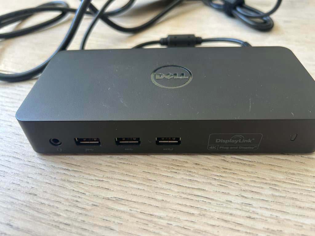 Dell D3100 Docking station te koop, Computers en Software, Dockingstations, Ophalen of Verzenden, Zo goed als nieuw