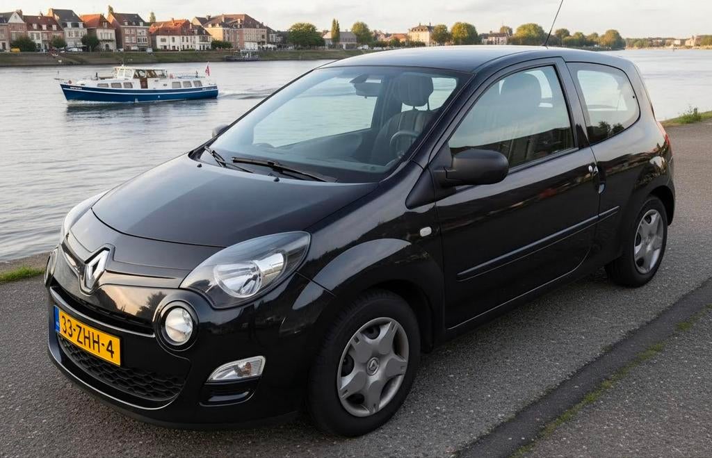 Renault Twingo 1.2 16V Authentique Bouwjaar 2012 Zwart, Voorwielaandrijving, 74 pk, 4 cilinders, 4 stoelen