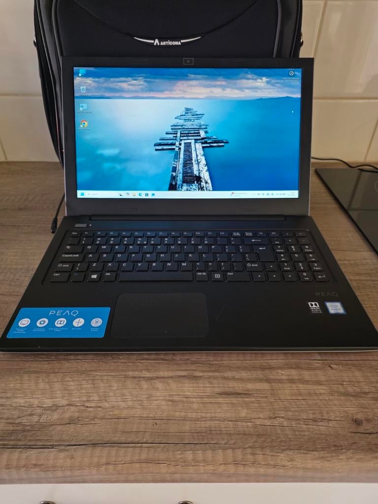 PEAQ laptop i3, PEAQ, 2 tot 3 Ghz, 8 GB, SSD