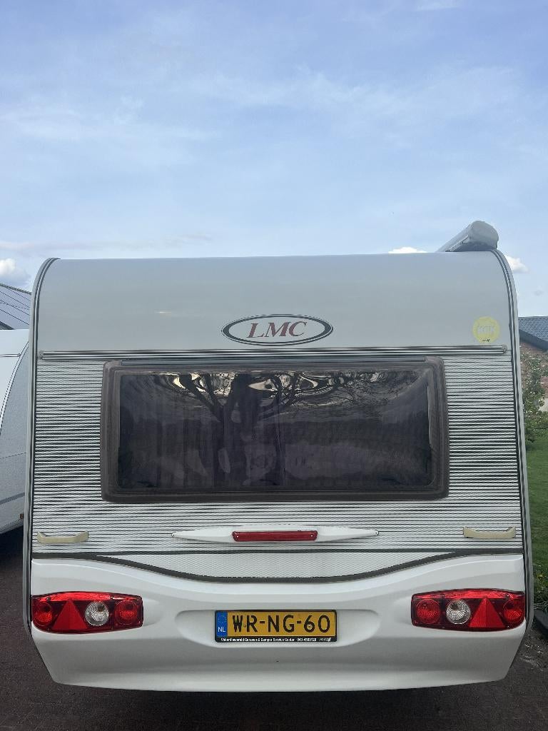 Mooie LMC 490 Enkele bedden plus mover, 2 aparte bedden, Bedrijf, Treinzit, 4 tot 5 meter