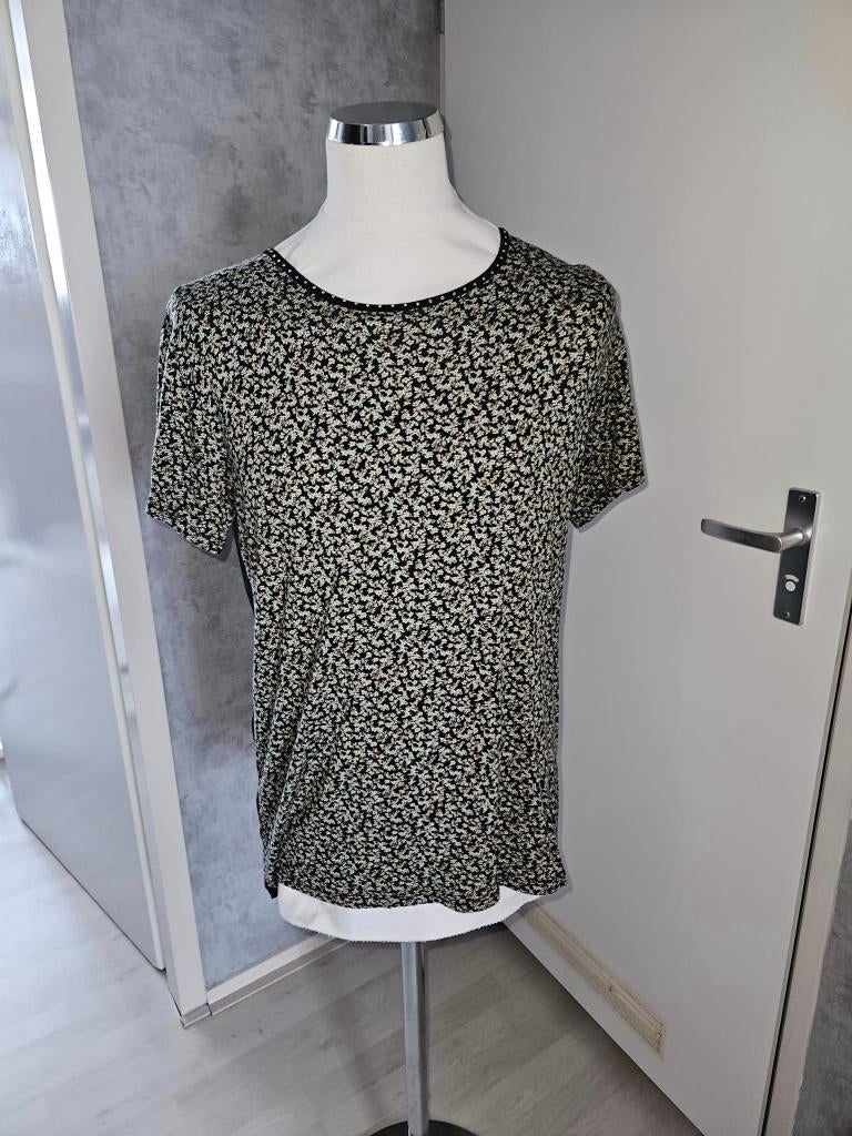 mooi shirt maat xl    (v24), Kleding | Dames, T-shirts, Ophalen of Verzenden, Gedragen, Maat 46/48 (XL) of groter, Korte mouw