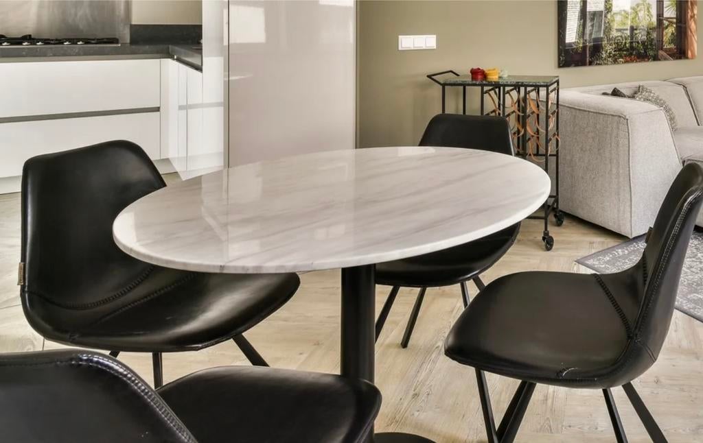 Eetkamerset: Ronde Marmeren Tafel met 2 Franky Stoelen, Ophalen, Overige materialen, Gebruikt, 100 tot 150 cm