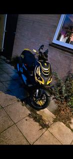 Peugeot speedfight 4 darkside 4takt 50cc carb (start niet), Fietsen en Brommers, Ophalen, Gebruikt, Benzine, Overige modellen