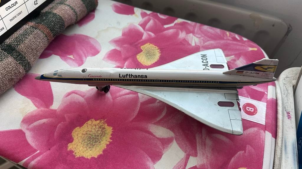 Vintage Lufthansa Concorde Modelvliegtuig Jaren '70/'80, Hobby en Vrije tijd, Modelbouw | Vliegtuigen en Helikopters, Gebruikt