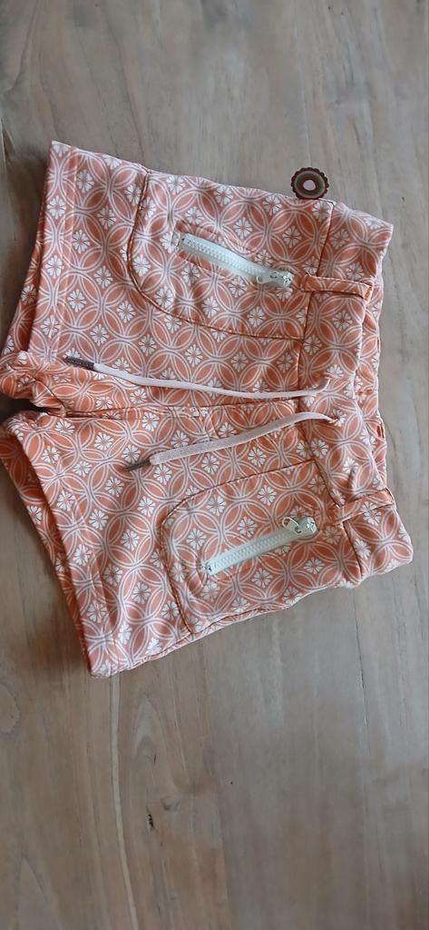 4funkyflavours 4ff  korte broek 110-116, oranje - wit,meisje, Broek, Gebruikt, Meisje, Ophalen of Verzenden