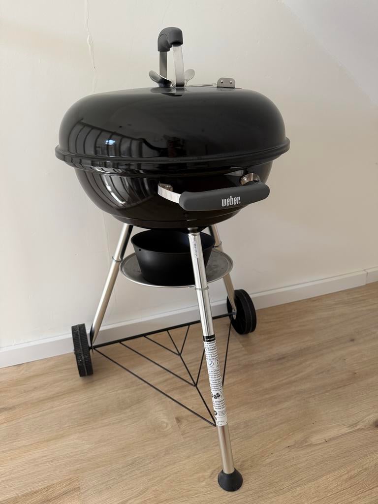 Weber houtskool barbecue, Ophalen, Zo goed als nieuw