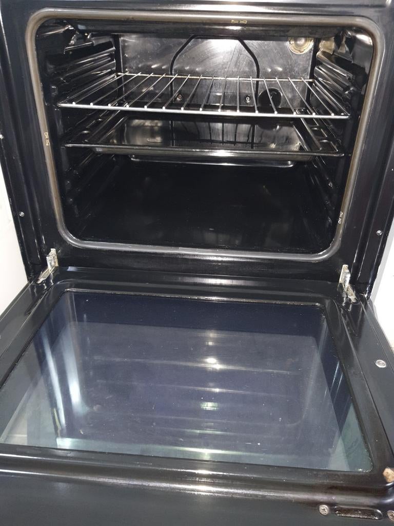 Inbouw Indesit elektrische oven werkt super, Witgoed en Apparatuur, Ovens, Ophalen, Zo goed als nieuw, 45 tot 60 cm