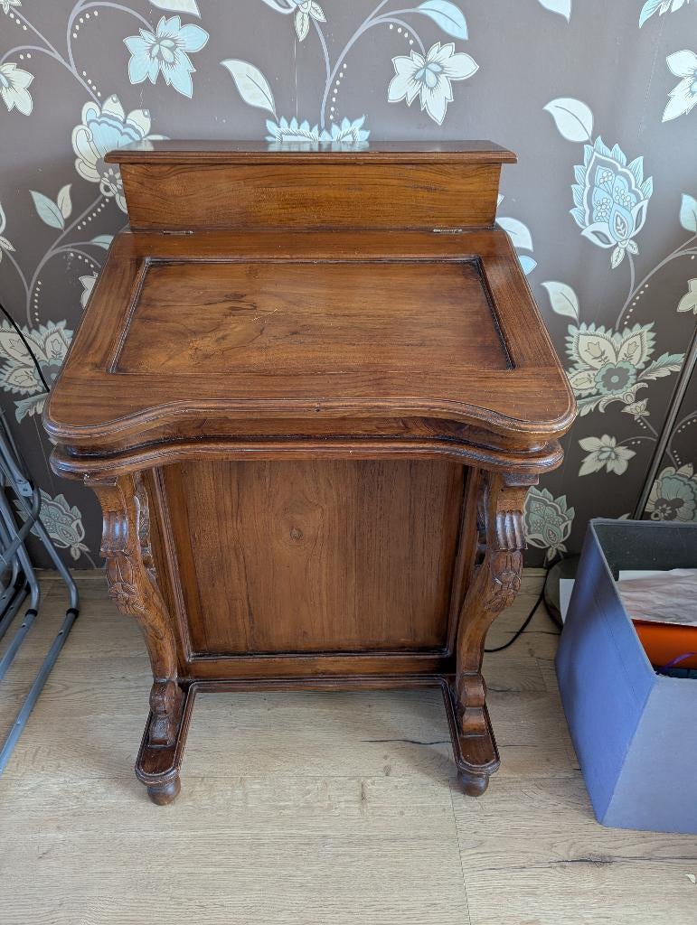 Davenport secretaire, Ophalen