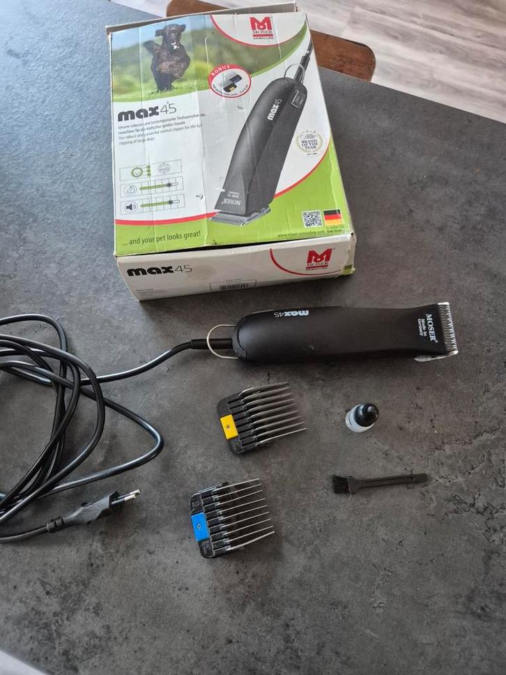 Moser Max45 tondeuse voor honden met twee opzetkammen, Dieren en Toebehoren, Honden-accessoires, Ophalen of Verzenden