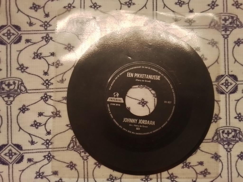 Johnny Jordaan               Een pikketanussie, Ophalen of Verzenden, Zo goed als nieuw, Nederlandstalig, Single