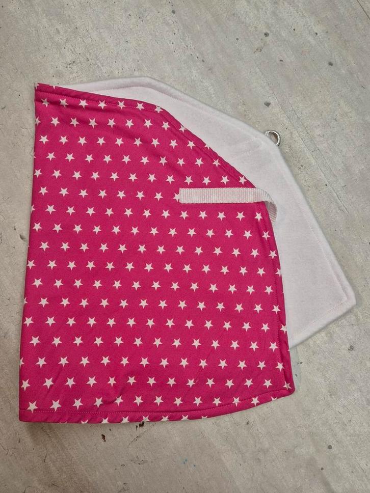 Hobbyhorse, hobby horse dekje dekentje Nieuw, Kinderen en Baby's, Speelgoed | Hobbelfiguren, Nieuw, Ophalen of Verzenden