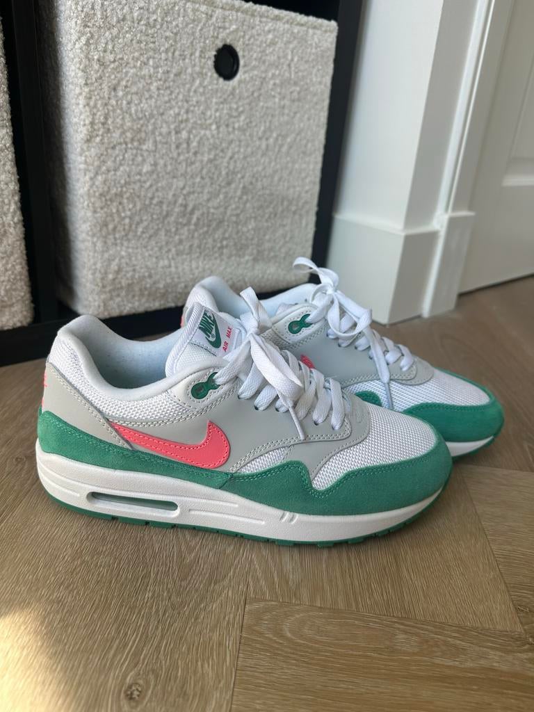 Nike Air Max 1 Watermelon - Maat 41, Ophalen of Verzenden, Gedragen, Overige kleuren, Sneakers of Gympen