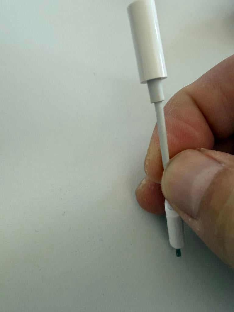 Apple Lightning naar 3.5 mm adapter, Ophalen of Verzenden, Nieuw, Minder dan 2 meter, Overige kabels
