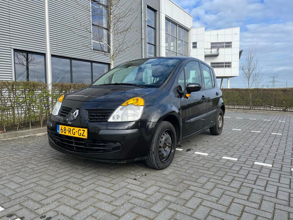 Renault Modus 1.2 16V Zwart nieuwe apk!, Auto's, Voorwielaandrijving, 74 pk, 4 cilinders, 1095 kg