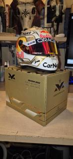 F1 Formule 1 Max Verstappen Mini Helm 1:2 Scale uit 2022, Verzamelen, Ophalen of Verzenden, Zo goed als nieuw, Overige sporten
