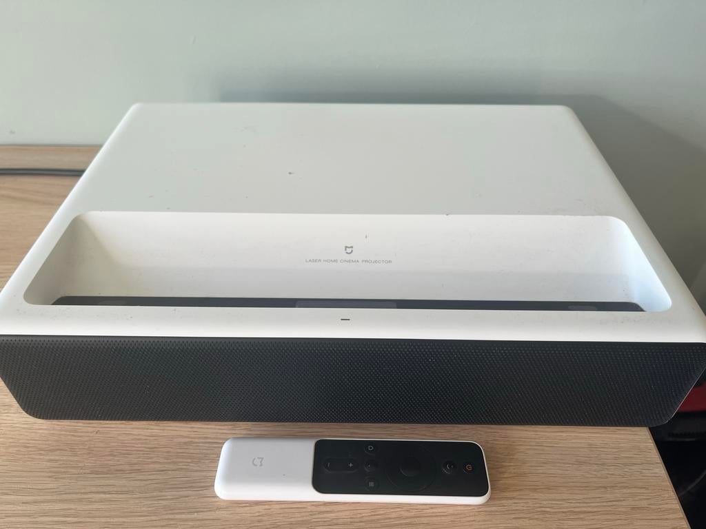 Xiaomi UST laser projector (MJJGYY01FM), Audio, Tv en Foto, Beamers, Ophalen, Gebruikt, Xiaomi