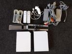 2X Nintendo Wii Wit + Controllers, Ophalen of Verzenden, Zo goed als nieuw, Met 2 controllers