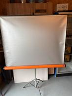 Projectiescherm op statief - Ideaal voor presentaties, Audio, Tv en Foto, Projectieschermen, Ophalen of Verzenden, Handmatig, Gebruikt