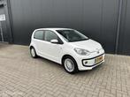 Volkswagen Up! high up! Parelmoer wit! cruise,pdc orgi NL, Auto's, Volkswagen, Voorwielaandrijving, Gebruikt, 840 kg, Wit