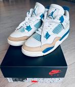 Jordan 4 retro military bleu mt 42, Wit, Ophalen of Verzenden, Sneakers of Gympen, Zo goed als nieuw