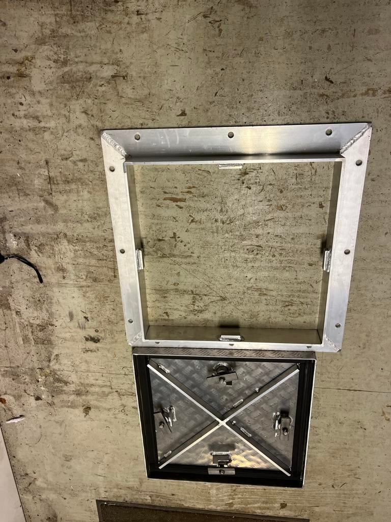 Aluminium put luik, Ophalen, Nieuw