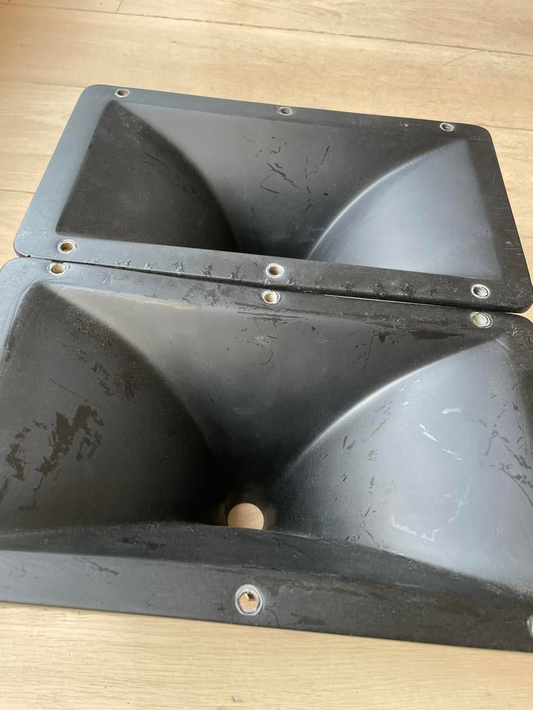 Kunststof hoorns (2) voor 1 inch hogetonen drivers, Audio, Tv en Foto, Luidsprekers, Overige merken, Gebruikt, Overige typen, Ophalen of Verzenden