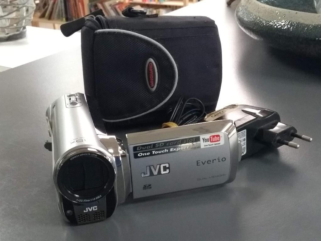 Handycams 2SwitchOnline, Gebruikt, 20x of meer, Overige soorten, Band, Disc of Geheugen