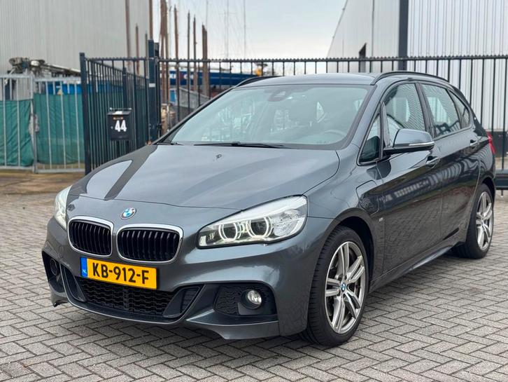 BMW 2-serie Active Tourer 225xe iPerformance Centennial Exec, Auto's, BMW, Bedrijf, Te koop, 2-Serie Active Tourer, 4x4, ABS, Airbags