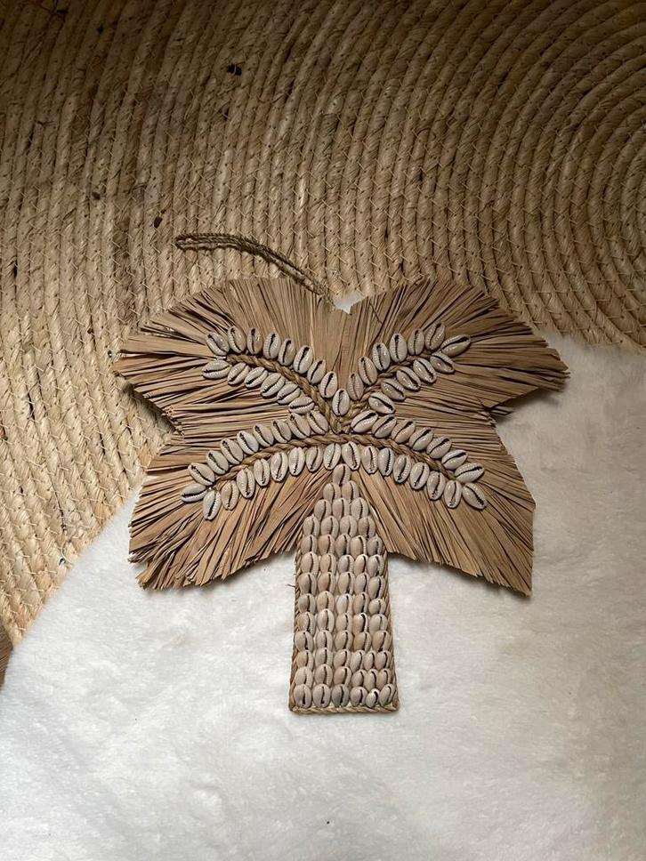 Nieuw schelpen raffia palmboom maat S, Huis en Inrichting, Woonaccessoires | Wanddecoraties, Nieuw, Ophalen of Verzenden