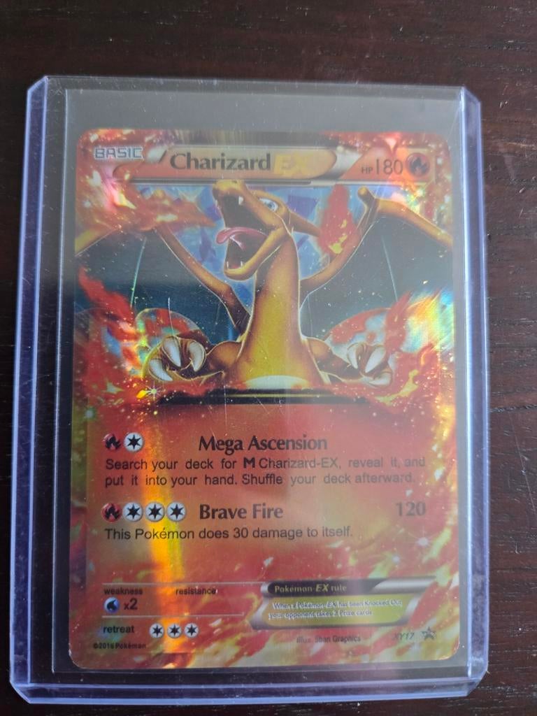 Charizard EX XY17 promo Pokémon kaart, Ophalen of Verzenden