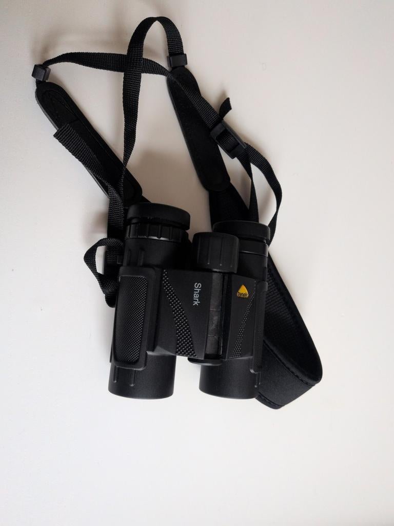 Bynolyt Shark verrekijker 8x25 waterproof, Ophalen of Verzenden, 8 tot 12x, Dakkant (recht)