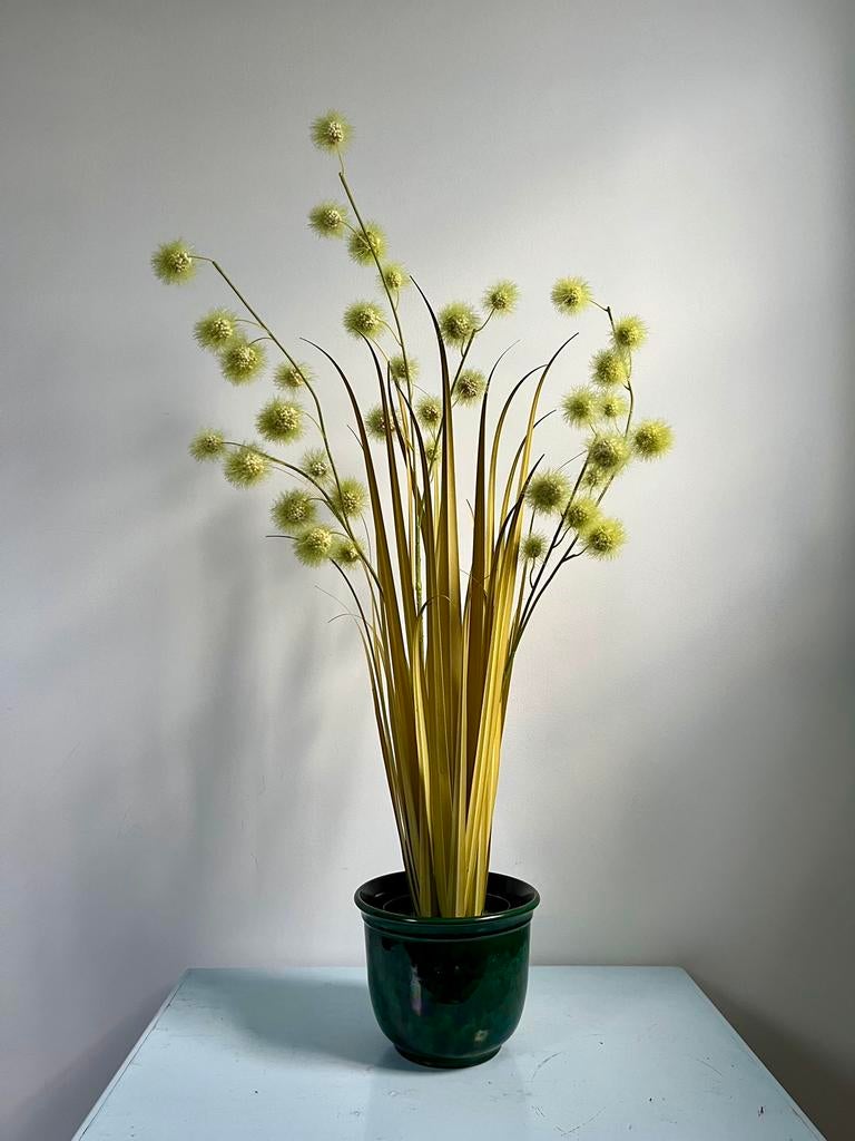 Unieke groen sier kunstgras in groen aardewerk bloempot, Ophalen of Verzenden, Zo goed als nieuw