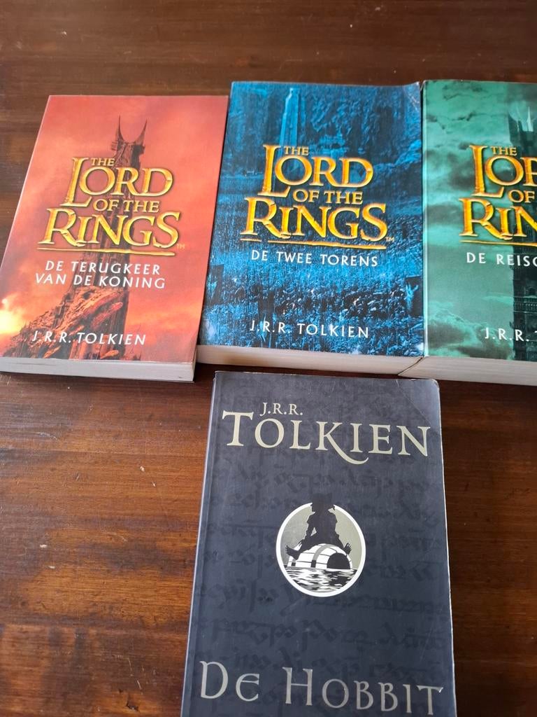 Lord of the Rings , 3 delen en de Hobbit., Boeken, Ophalen of Verzenden, Gelezen, J.R.R. Tolkien