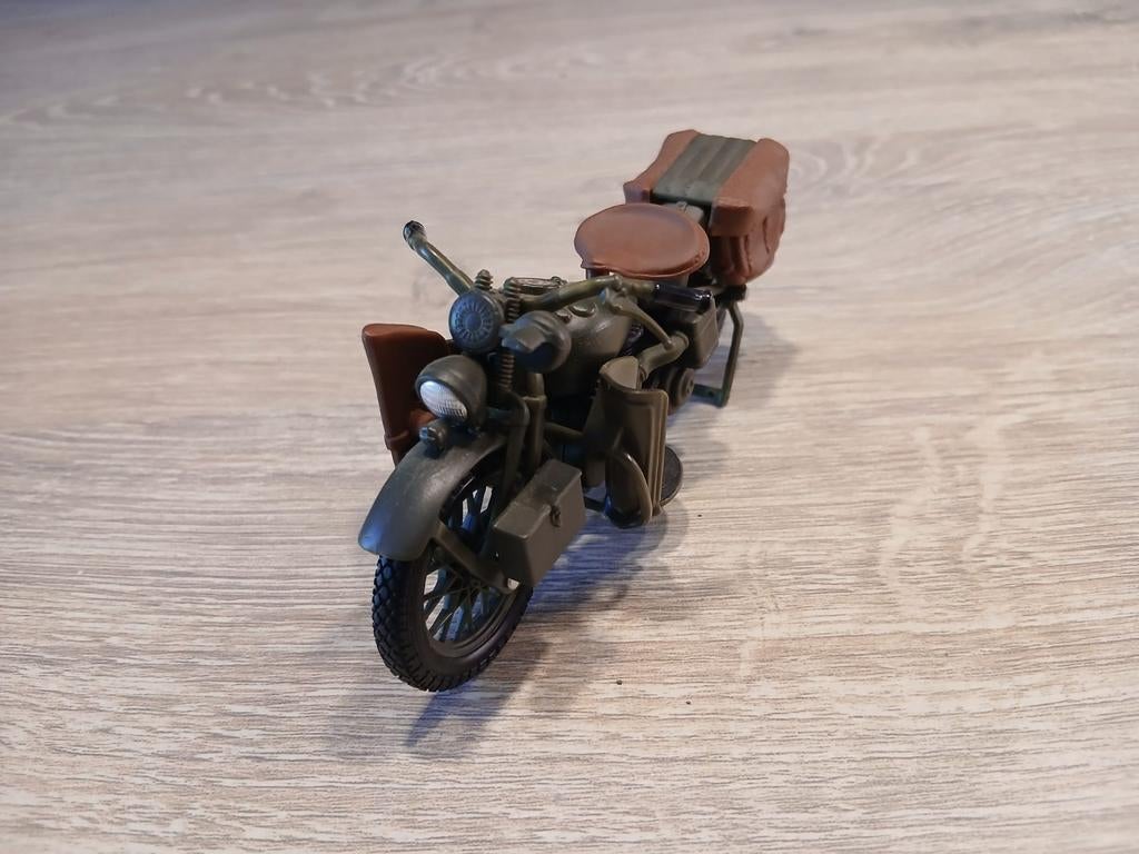 Militaire Motorfiets Model - Gebruikt, Gebruikt, 1:50 of kleiner, Overige typen, Ophalen of Verzenden