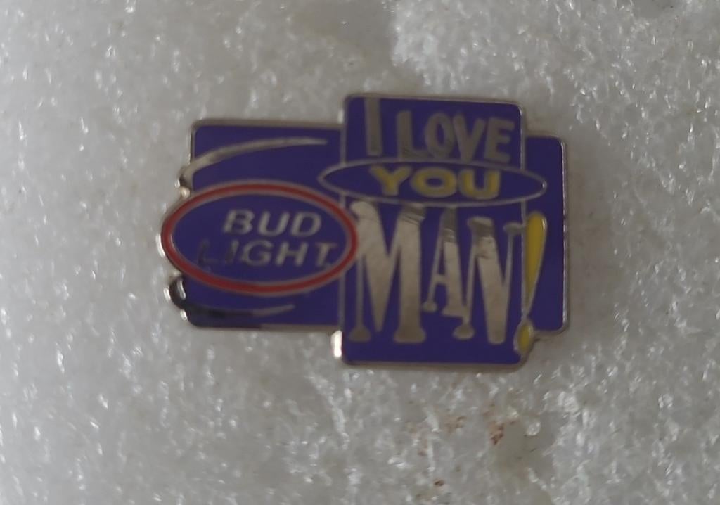Bud Light "I Love You Man" pin, Verzamelen, Verzenden