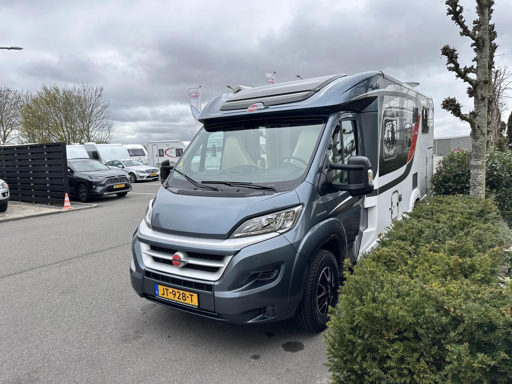 Bürstner Nexxo T 690 VERKOCHT, Caravans en Kamperen, Campers, Automaat, Ringverwarming, Fiat, Airbags